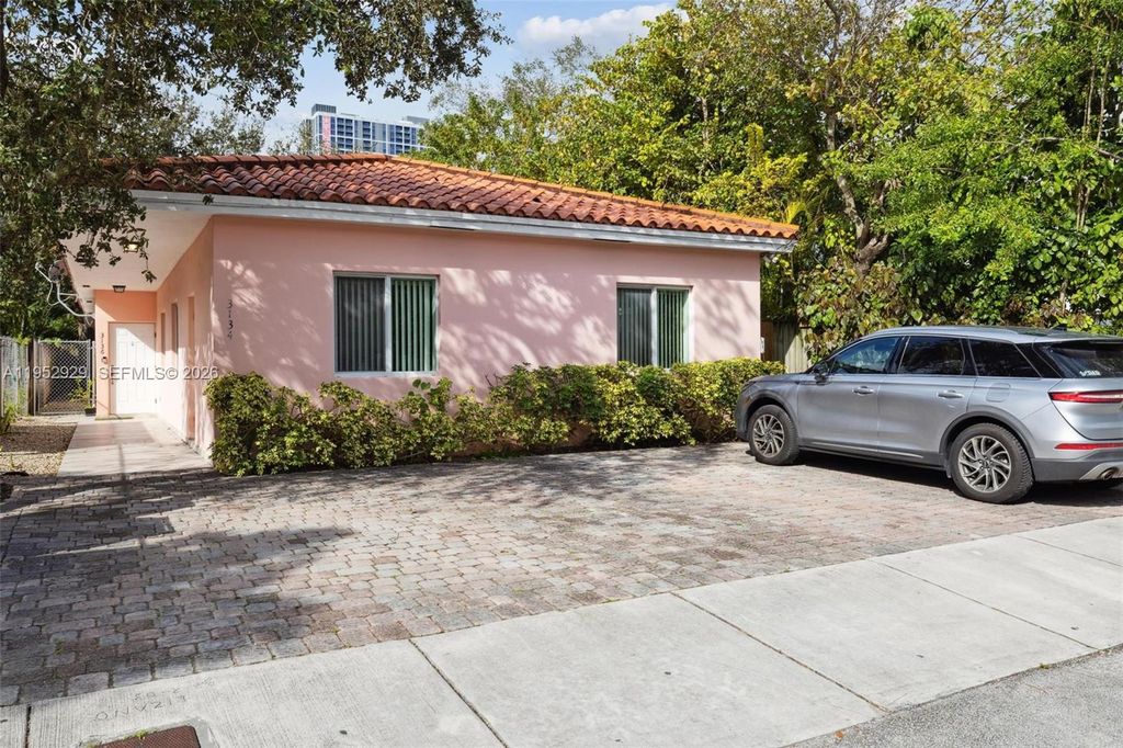 3134 Hibiscus St 3134, Miami, FL 33133
