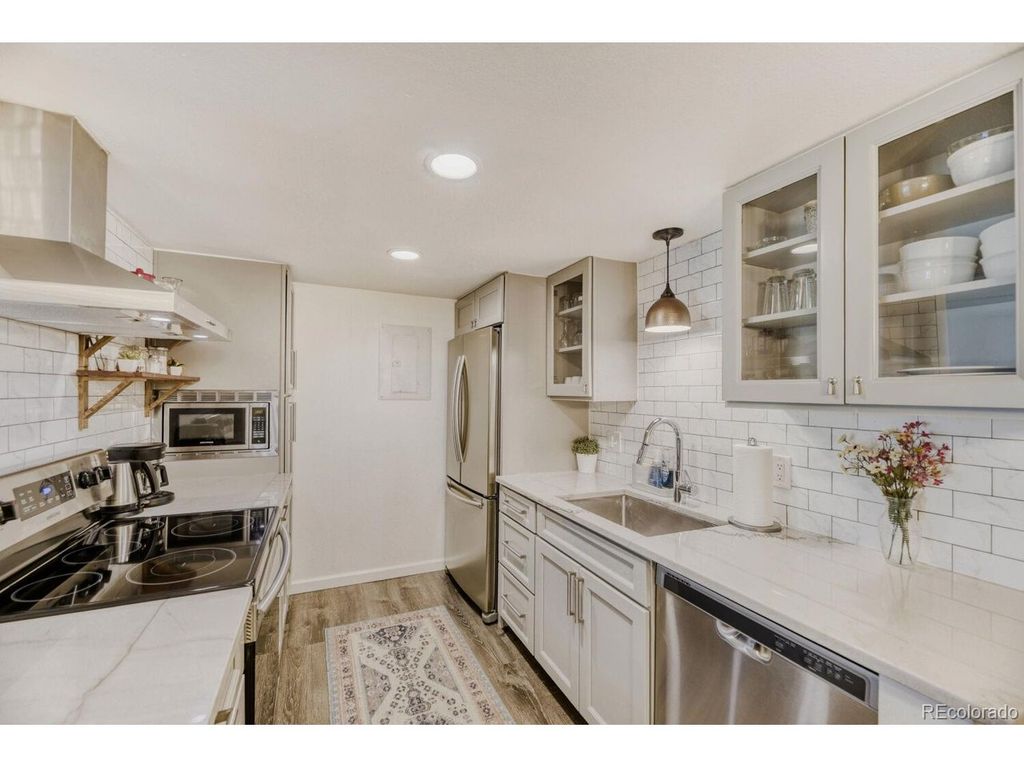 4400 S Quebec St M103, Denver, CO 80237