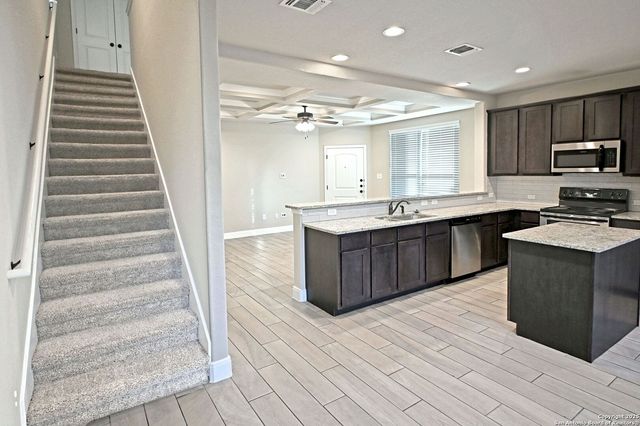 1661 Barrett, New Braunfels, TX 78130