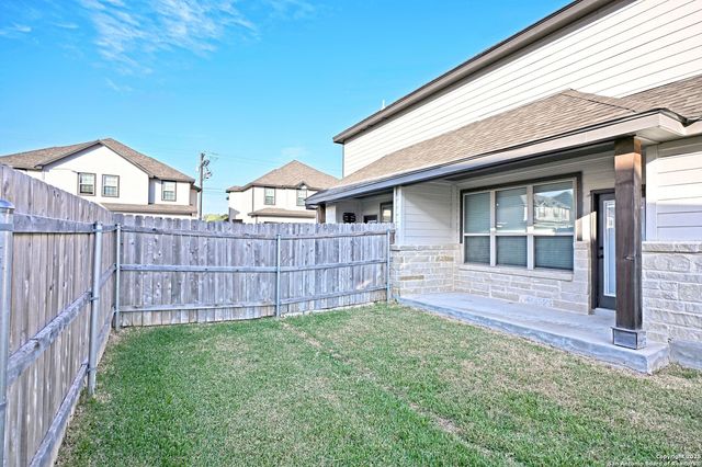 1661 Barrett, New Braunfels, TX 78130