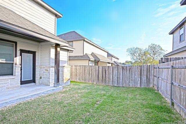 1661 Barrett, New Braunfels, TX 78130