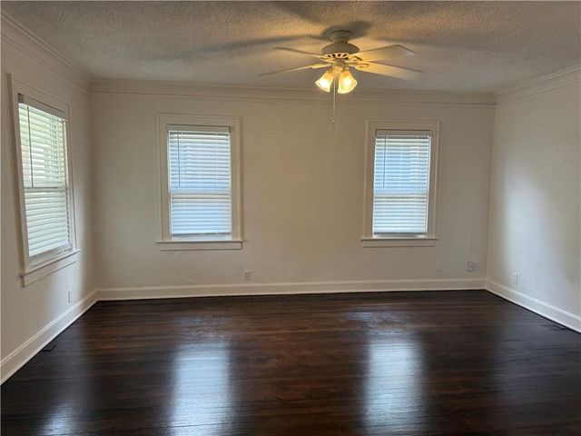 1919 E 71st Terrace, Kansas City, MO 64132
