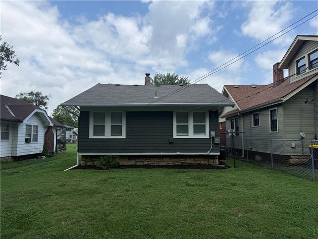 1919 E 71st Terrace, Kansas City, MO 64132