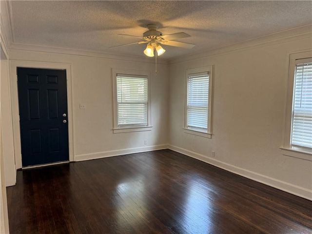 1919 E 71st Terrace, Kansas City, MO 64132
