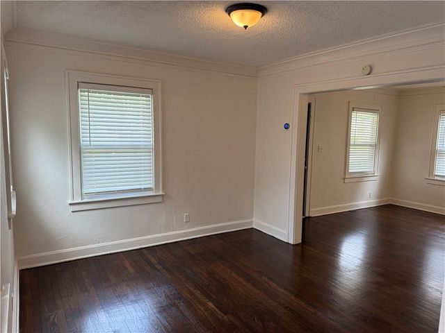 1919 E 71st Terrace, Kansas City, MO 64132