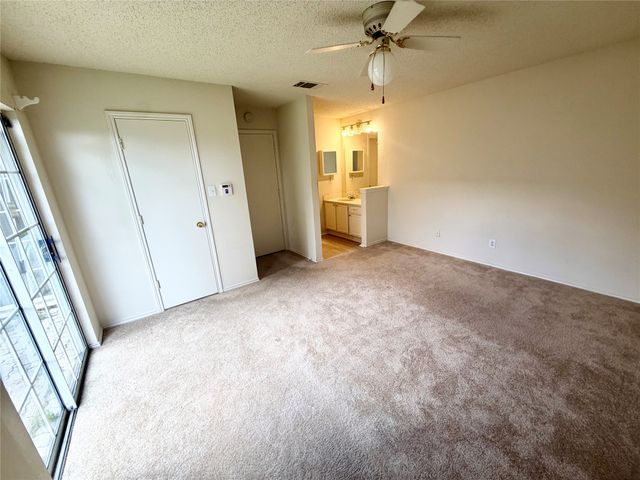 5536 Club Crest Drive, Mesquite, TX 75150