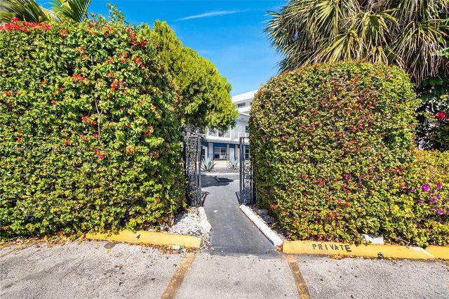 7271 Gary Ave 6, Miami Beach, FL 33141