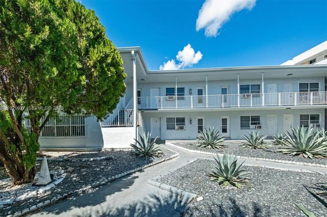 7271 Gary Ave 6, Miami Beach, FL 33141