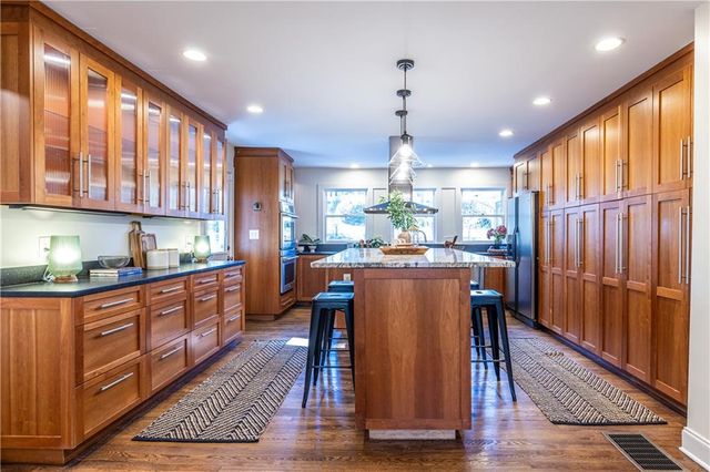 2018 Braeburn SE Circle, Atlanta, GA 30316