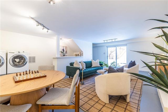 2018 Braeburn SE Circle, Atlanta, GA 30316