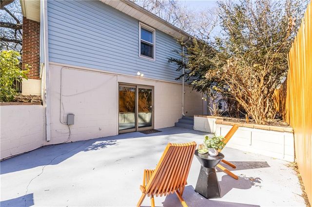 2018 Braeburn SE Circle, Atlanta, GA 30316