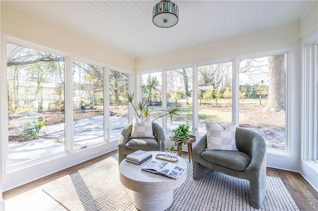 2018 Braeburn SE Circle, Atlanta, GA 30316