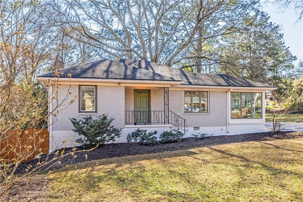 2018 Braeburn SE Circle, Atlanta, GA 30316