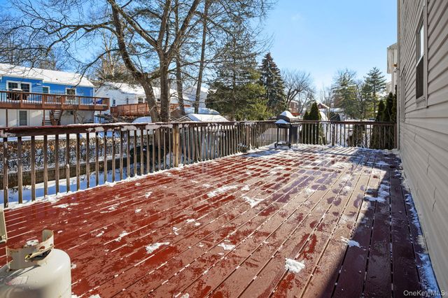 192 Helena Avenue, Yonkers, NY 10710