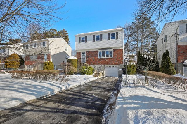 192 Helena Avenue, Yonkers, NY 10710