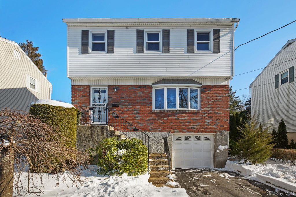 192 Helena Avenue, Yonkers, NY 10710