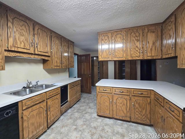 1806 Steeple Chase, Jacksonville, AR 72076