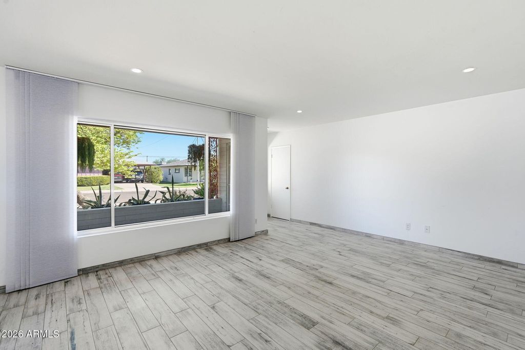 6731 E CORONADO Road, Scottsdale, AZ 85257 — exterior