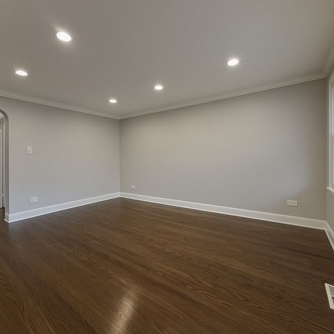 3034 N Nagle Avenue, Chicago, IL 60634