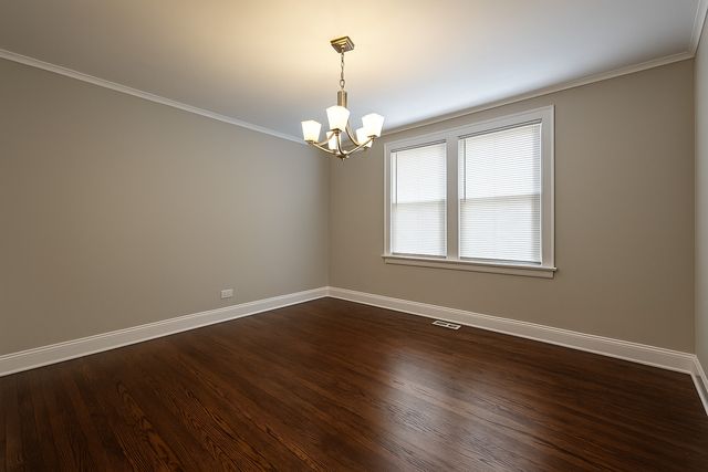 3034 N Nagle Avenue, Chicago, IL 60634