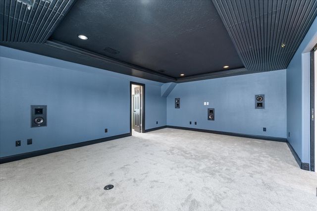 447 N Gate Stone, Houston, TX 77007