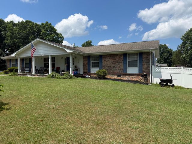 2505 Kenwood Drive, Athens, TN 37303