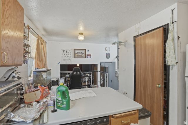 965 N DOROTHEA WAY, Salt Lake City, UT 84116