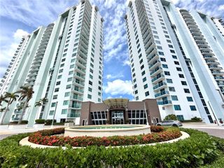 2641 N Flamingo Rd TH4N, Sunrise, FL 33323