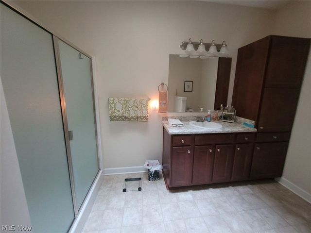 3343 Gated Court, Avon, OH 44011