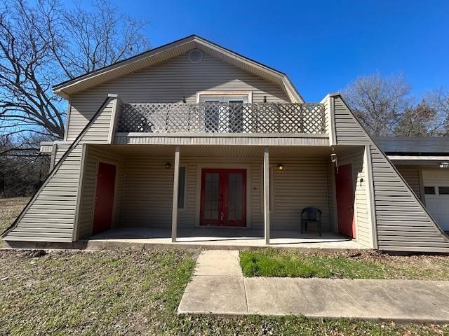 214 Whispering Oaks Street, Tom Bean, TX 75491