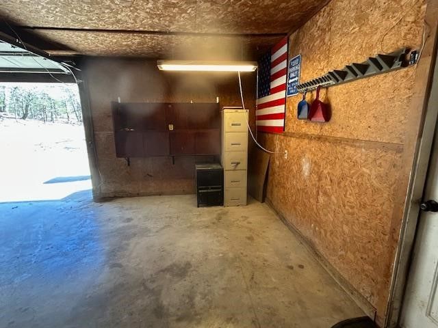 214 Whispering Oaks Street, Tom Bean, TX 75491