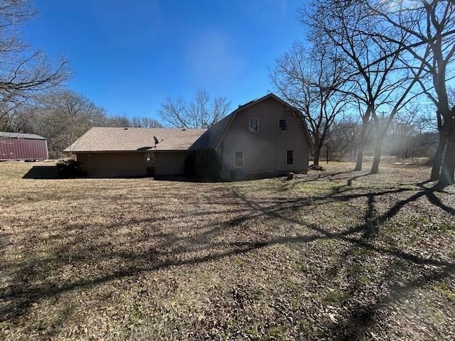 214 Whispering Oaks Street, Tom Bean, TX 75491