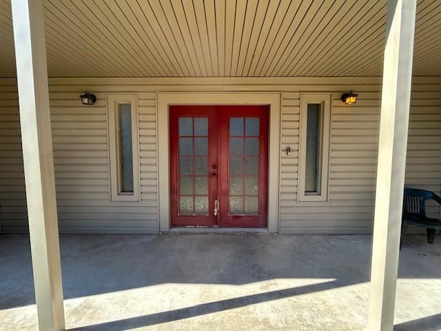 214 Whispering Oaks Street, Tom Bean, TX 75491