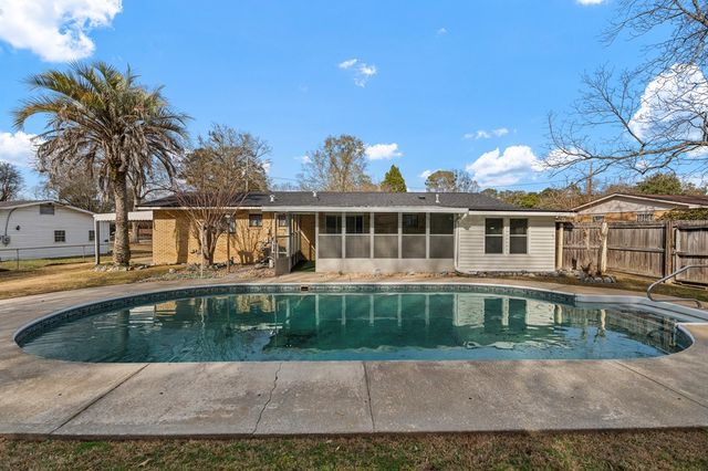 5010 Kingston Drive, Columbus, GA 31907