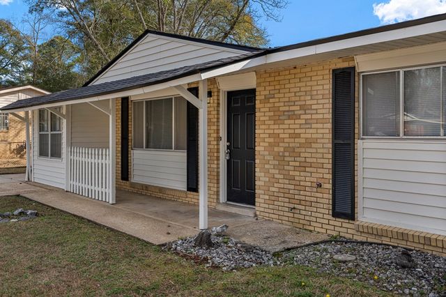 5010 Kingston Drive, Columbus, GA 31907