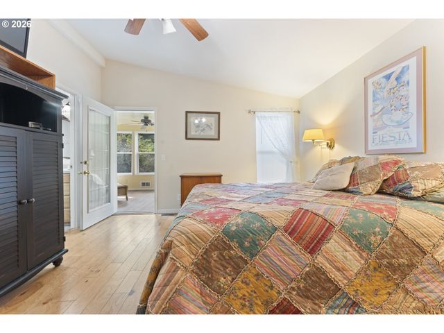 1600 RHODODENDRON Dr 309, Florence, OR 97439