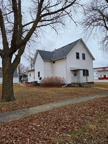 404 Cass Street, Adair, IA 50002