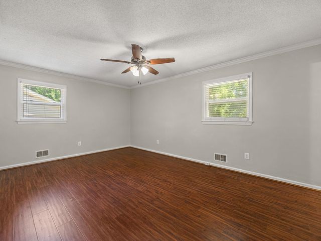 36 Annandale Drive, Boiling Springs, SC 29316