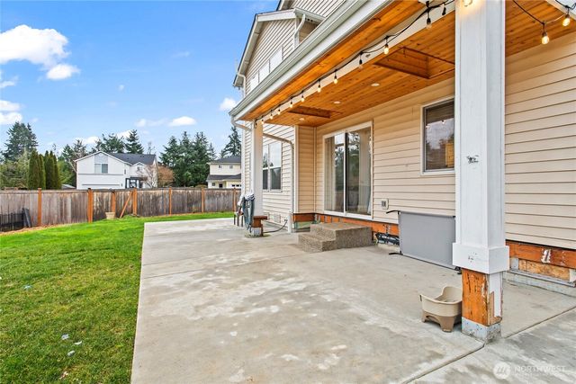 24314 237th Way SE, Maple Valley, WA 98038