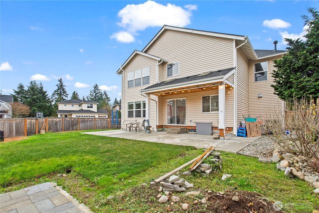 24314 237th Way SE, Maple Valley, WA 98038