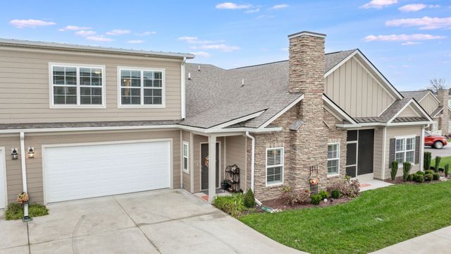 2460 Stonecenter Ln, Murfreesboro, TN 37128
