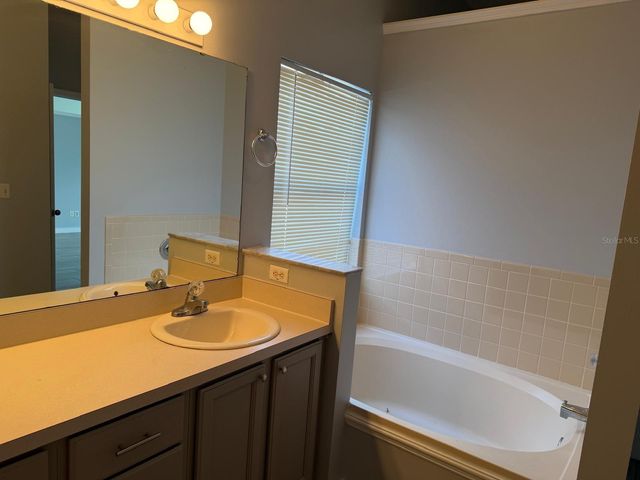 11527 WINGHAM COURT, Orlando, FL 32837