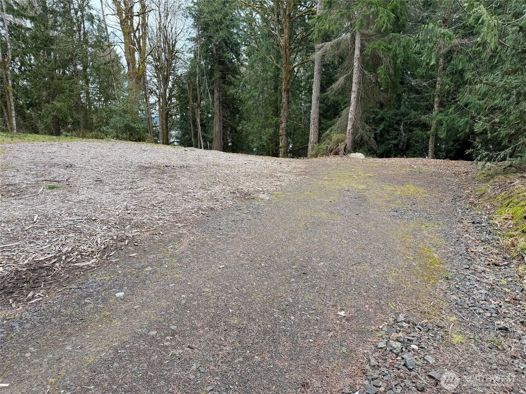 17680 Hallman Road NW, Poulsbo, WA 98370