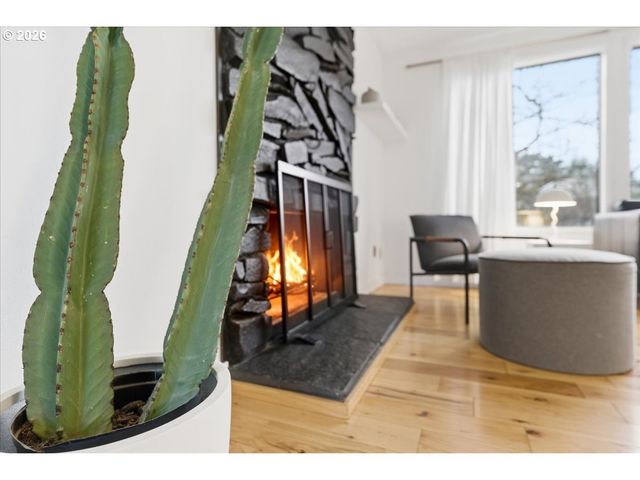 11505 Se FLAVEL St, Portland, OR 97266