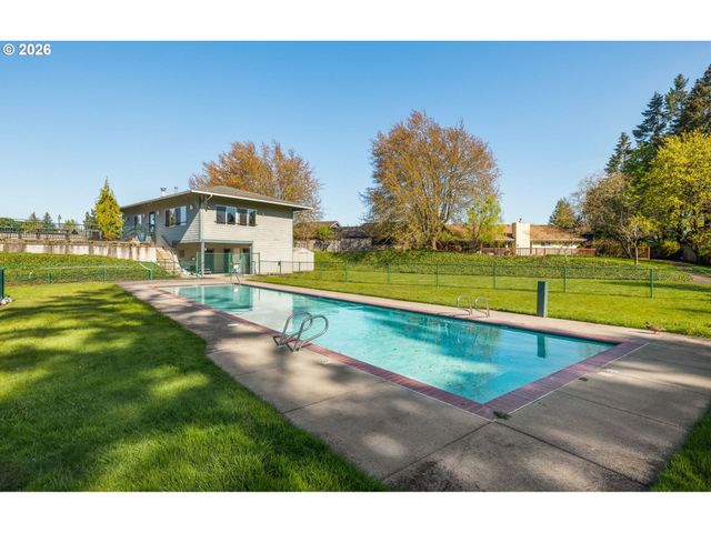 11505 Se FLAVEL St, Portland, OR 97266