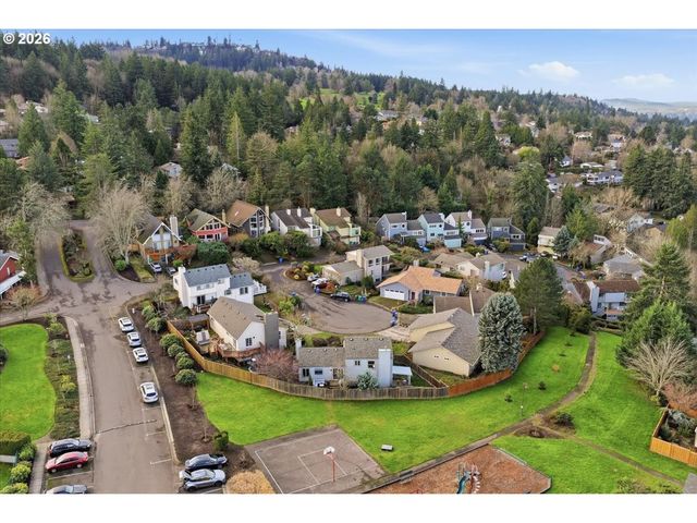 11505 Se FLAVEL St, Portland, OR 97266