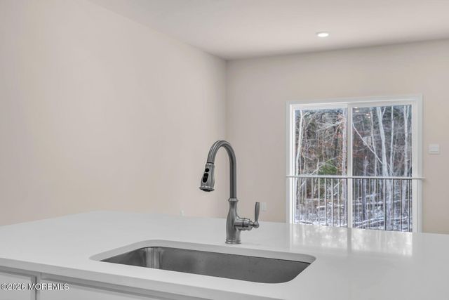 66 Mantoloking Drive, Jackson, NJ 08527