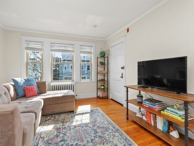 17 Hastings St 4, Boston, MA 02132