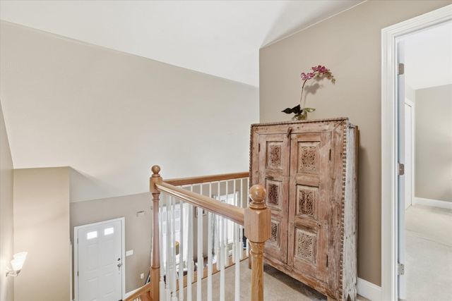 32 Peacock Brook Lane, Amherst, NH 03031
