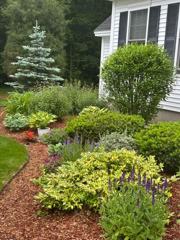 32 Peacock Brook Lane, Amherst, NH 03031